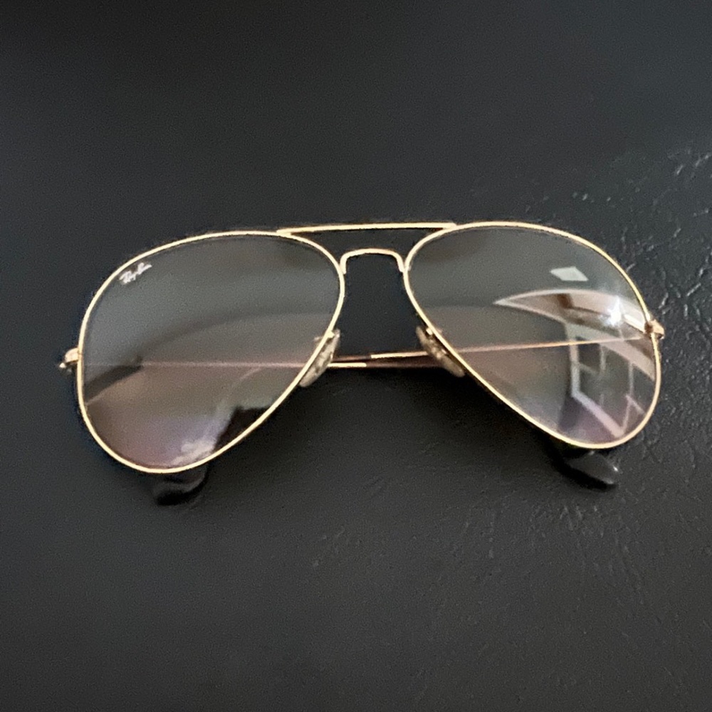 Ray Ban Aviators sunglasses